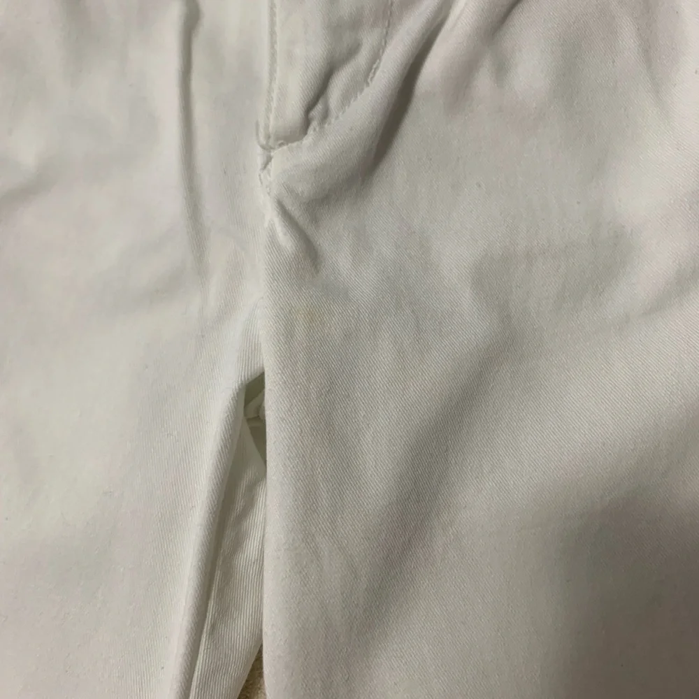 the children place pants